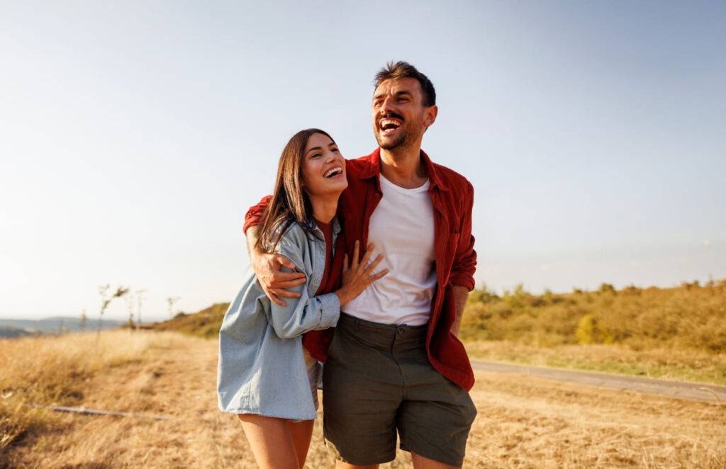 Pareja activadades al aire libre